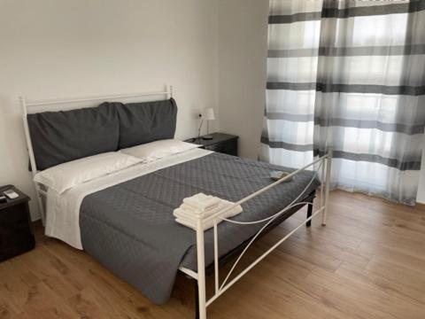 B&B A Pochi Passi Dal Mare 지오비나조 외부 사진